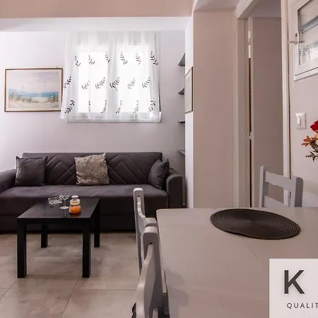 Casa Bianca And Giota's Central Apartment, Two Apartments! Апартаменты *